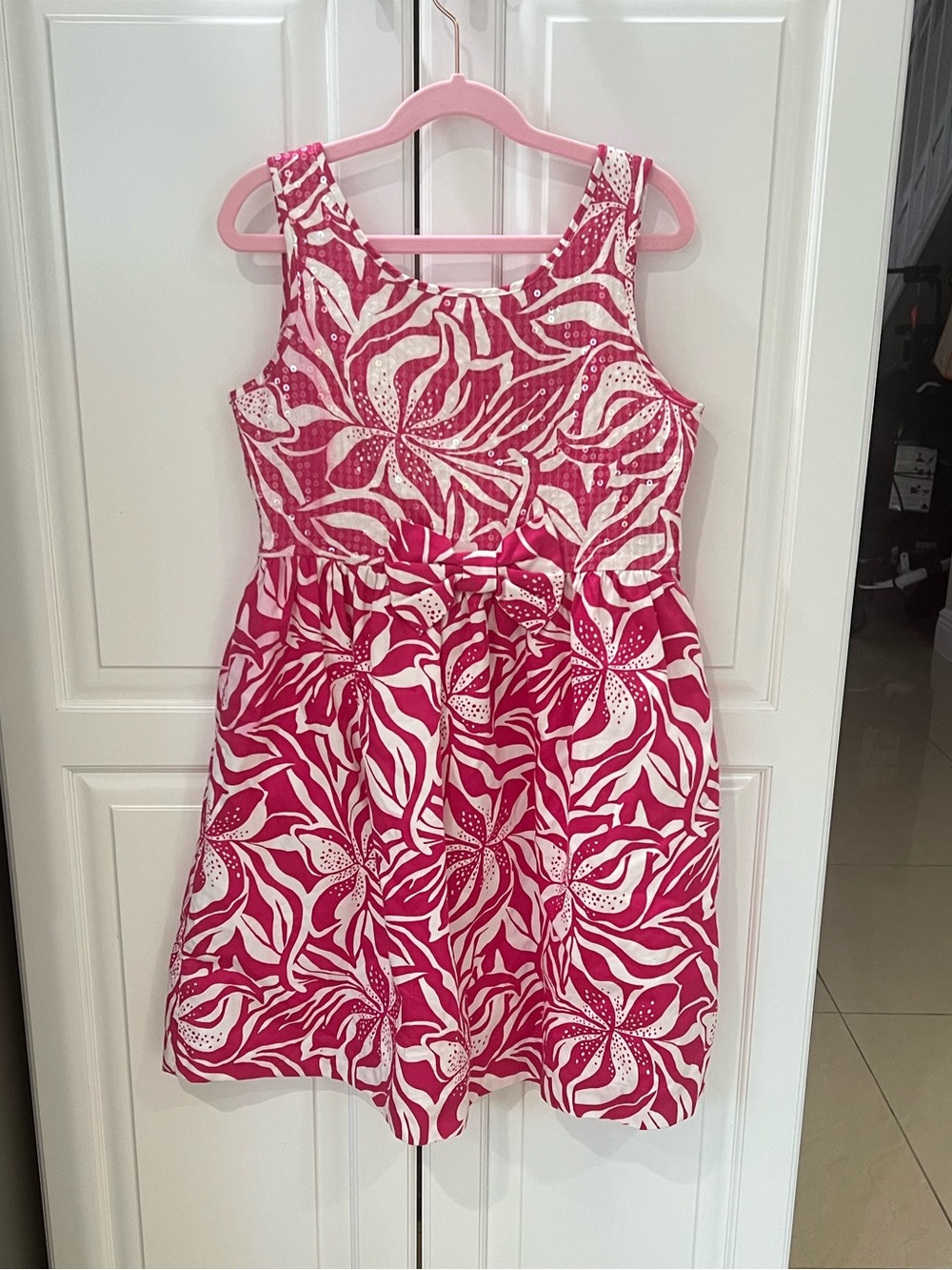 Lilly Pulitzer Pink & White Floral Sequin Girls Dress size 12